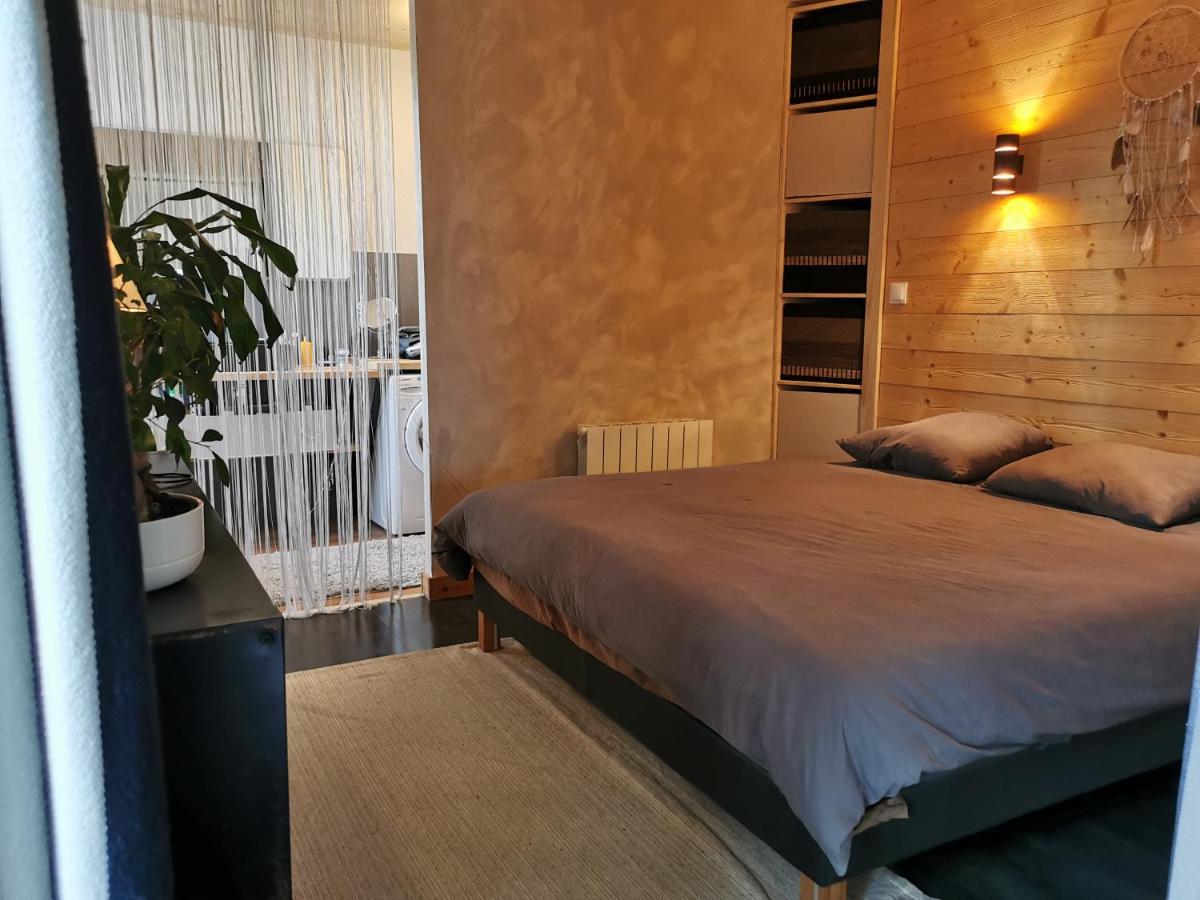 Superbe Appartement Neuf Avec Terrasse Orchamps-Vennes Eksteriør bilde